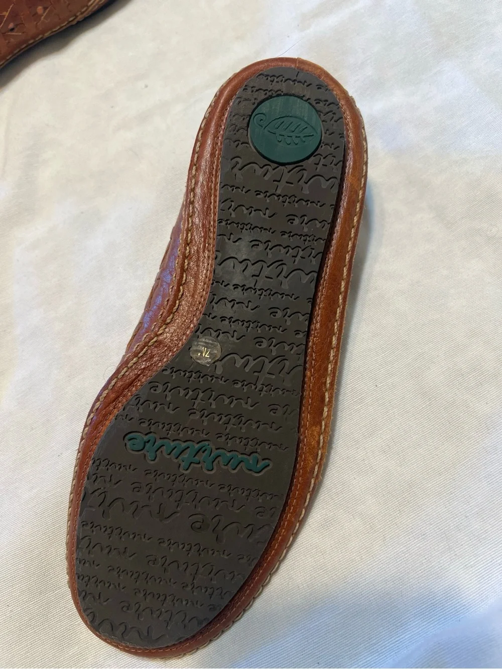 Leather Nurture Women’s Brown Woven Ballet Flats SZ 7 - Picture 2 of 5